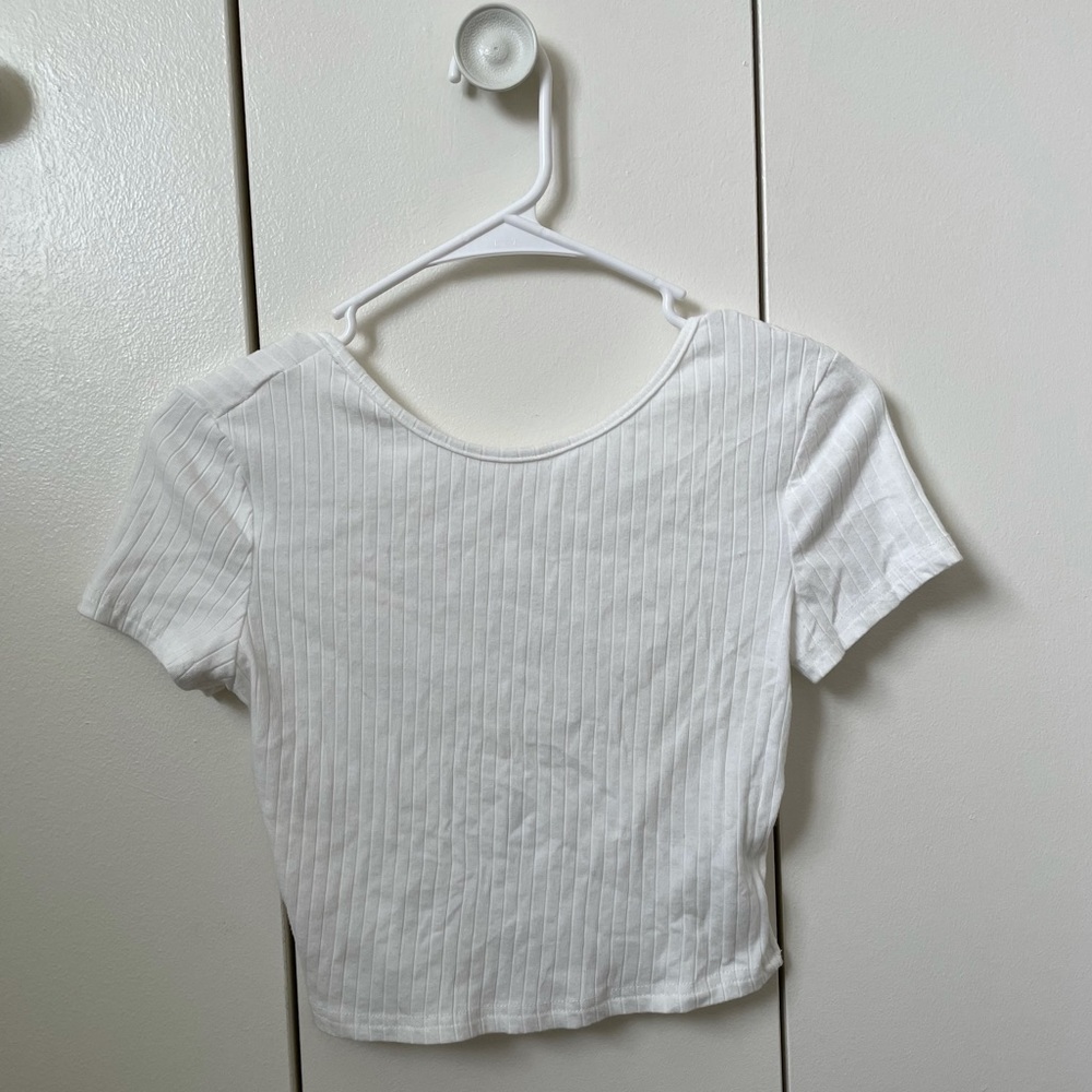 White T-shirt Crop Top